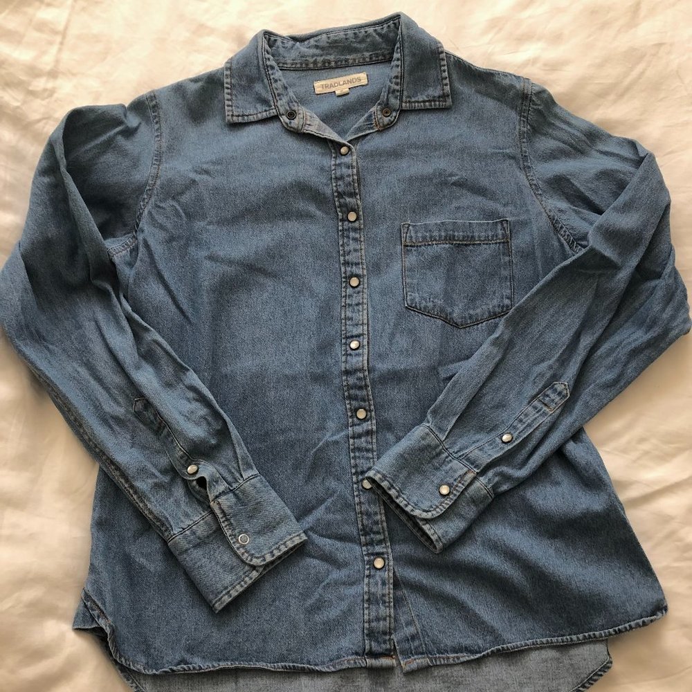 Tradlands Chambray Button Down
